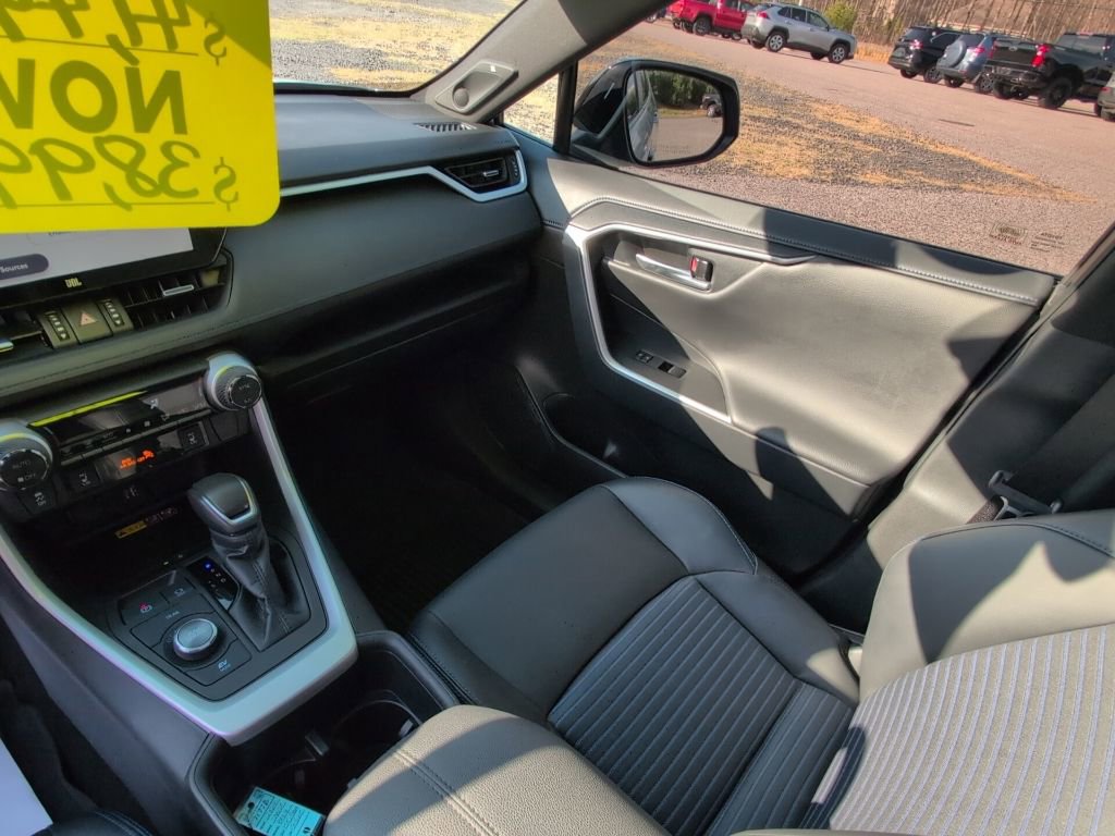 Used 2024 Toyota RAV4 XSE w/ Advanced Technology Package AWD/4WD image 23