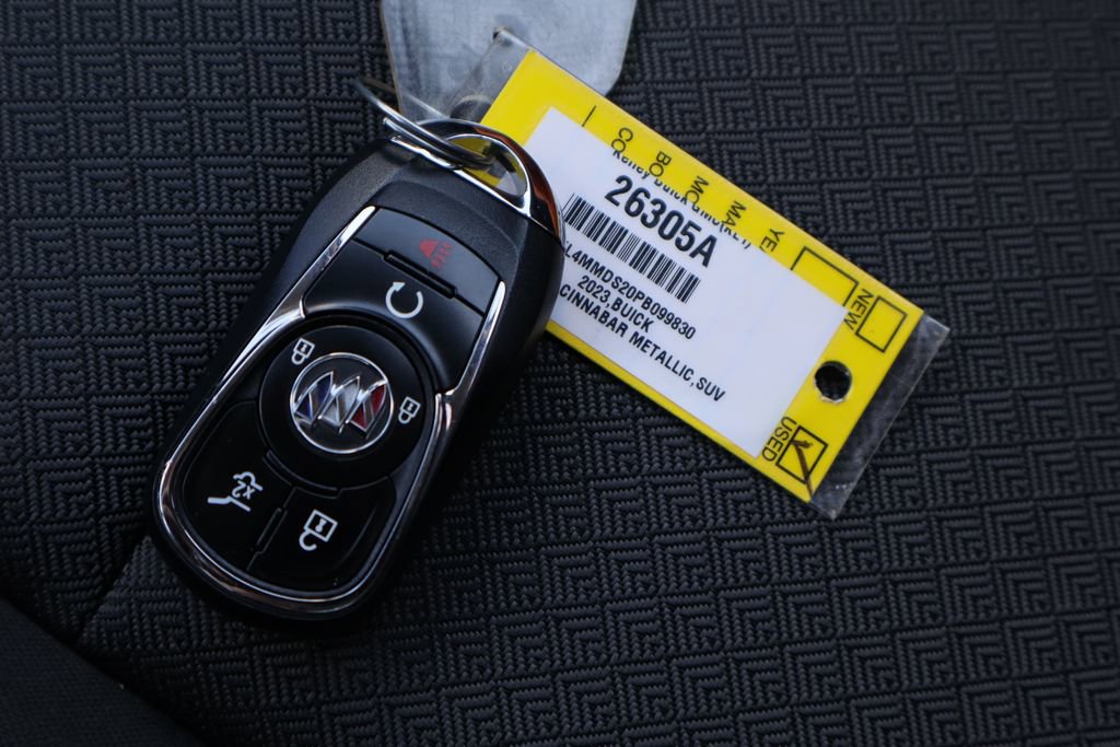 Used 2023 Buick Encore GX Select w/ Sport Touring Package image 31