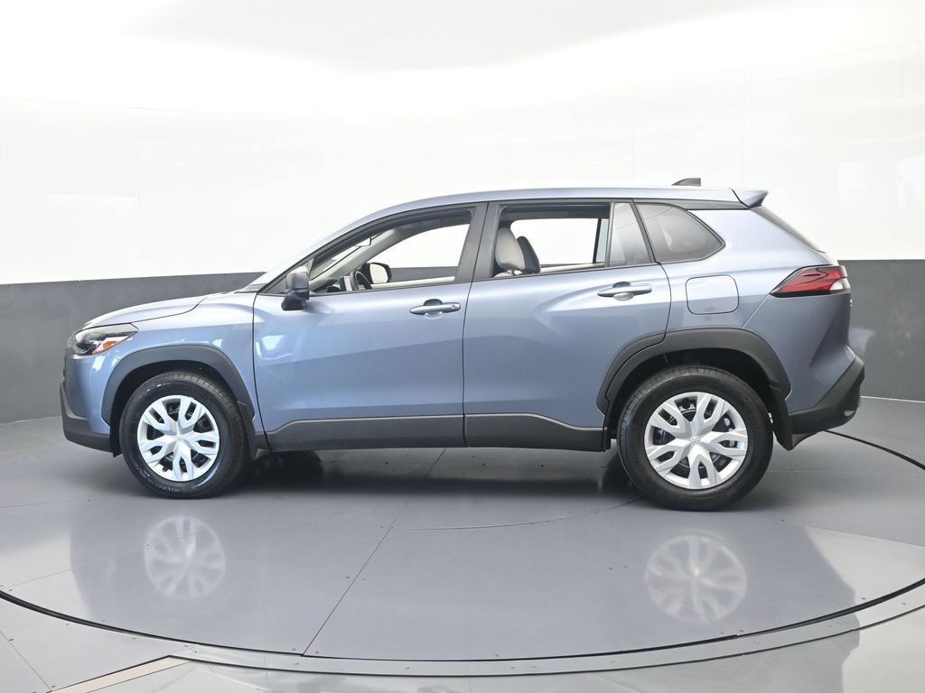 Used 2026 Toyota Corolla Cross L FWD image 3
