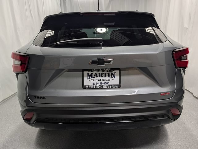 New 2026 Chevrolet Trax RS w/ Driver Confidence Package FWD image 4