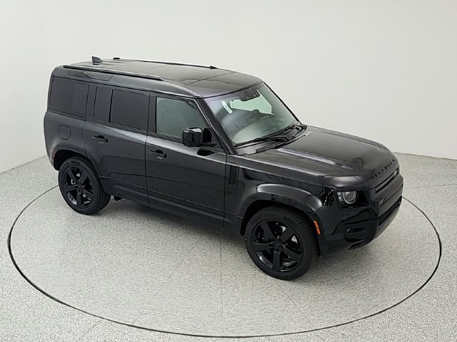 New 2026 Land Rover Defender 110 X-Dynamic SE AWD/4WD image 15