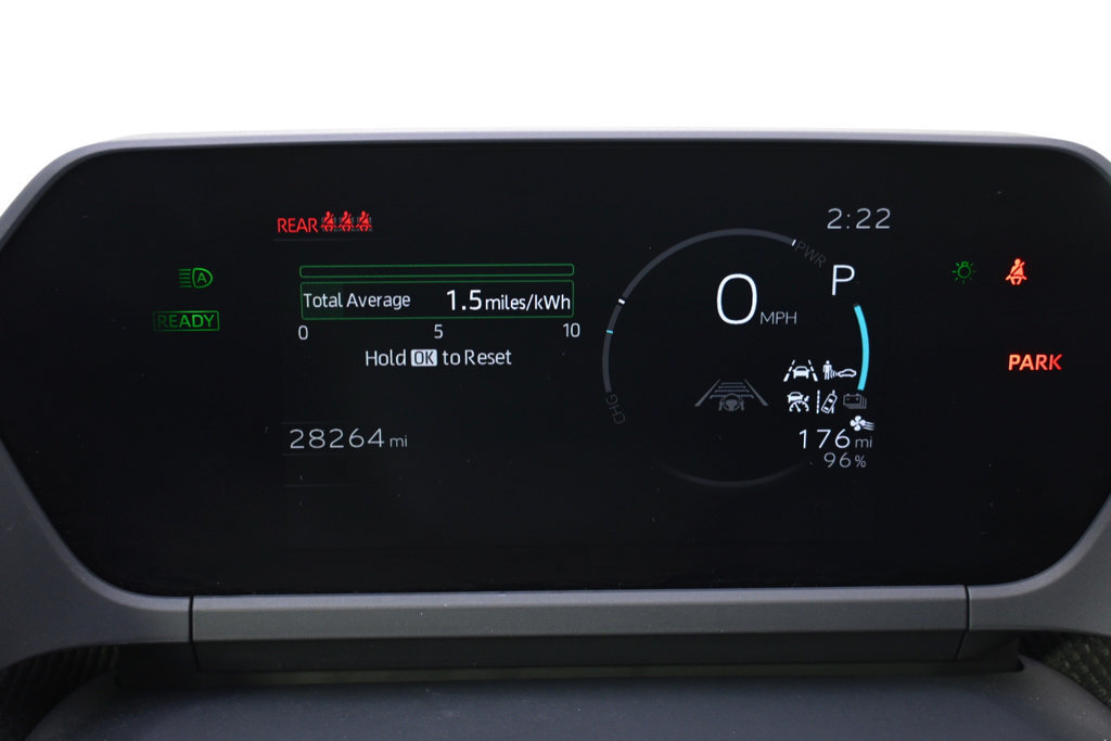 Certified 2023 Subaru Solterra AWD image 26