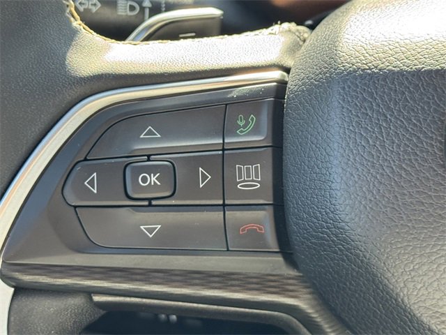 Used 2023 Jeep Grand Cherokee Altitude image 20