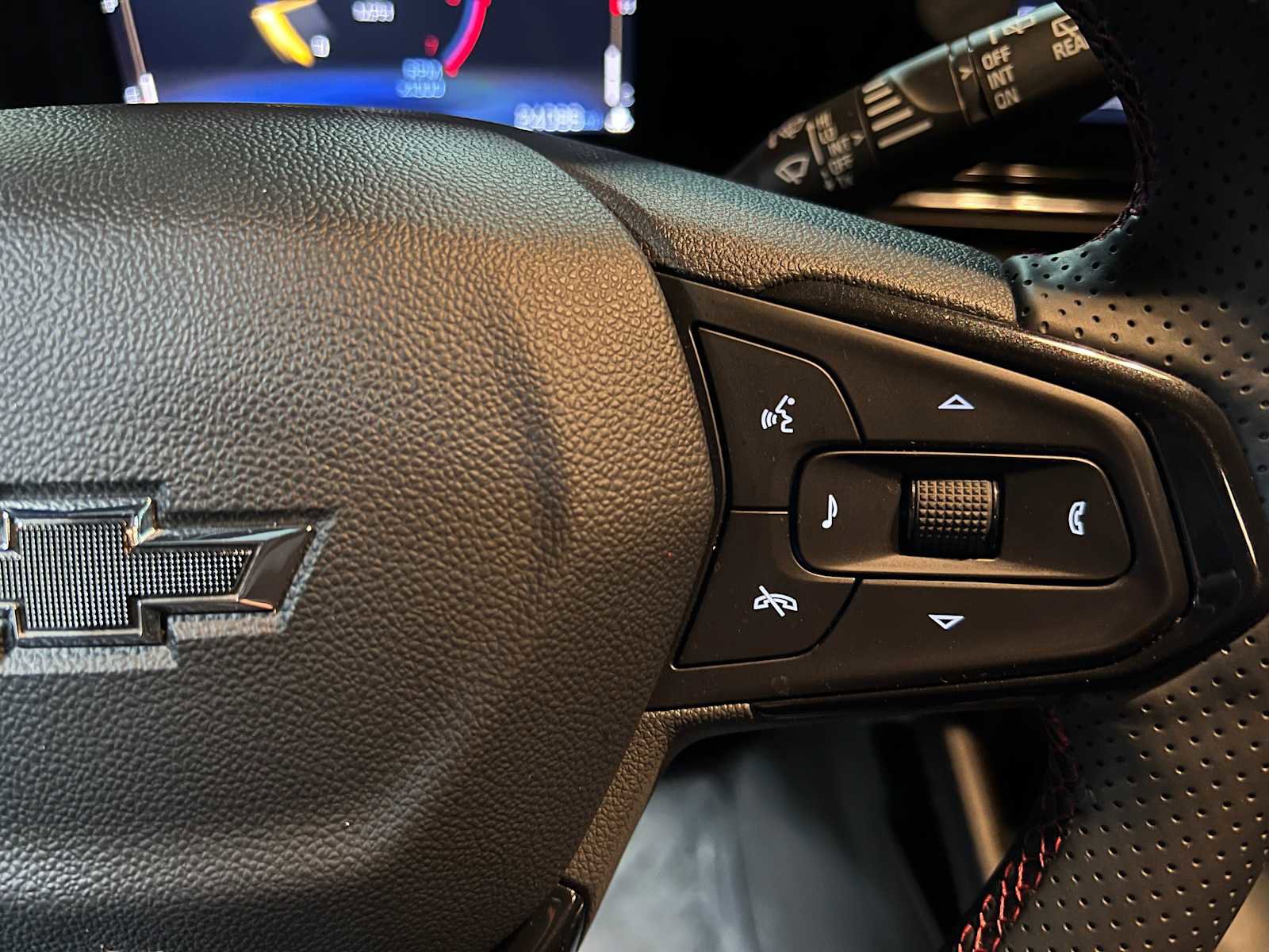 Used 2024 Chevrolet TrailBlazer RS w/ Convenience Package image 28