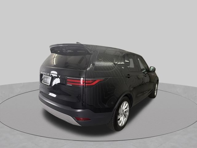 Used 2024 Land Rover Discovery S AWD/4WD image 4