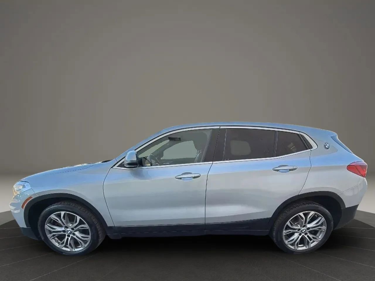 Used 2020 BMW X2 xDrive28i w/ Convenience Package AWD/4WD image 8