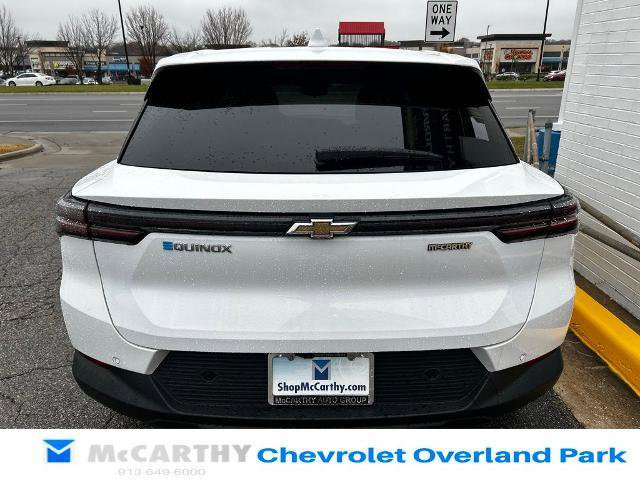 New 2026 Chevrolet Equinox EV LT image 5