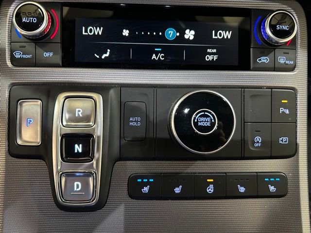 Used 2024 Hyundai Palisade Calligraphy image 39