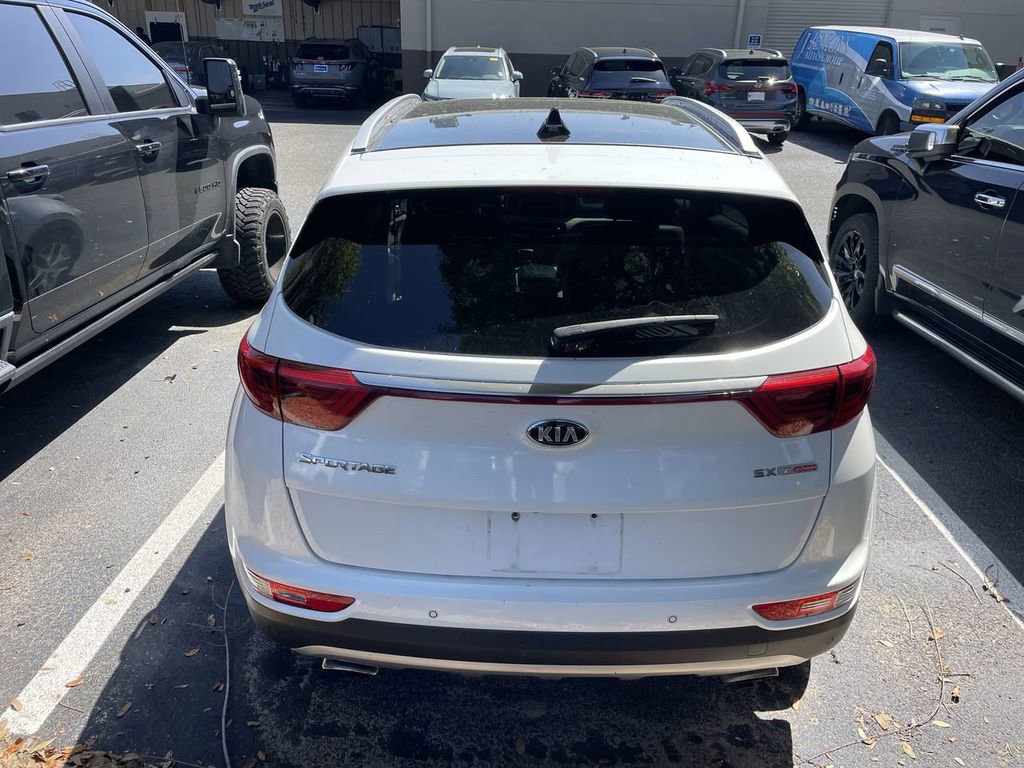 Used 2017 Kia Sportage SX image 3
