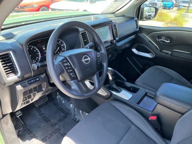 Used 2024 Nissan Frontier SV RWD image 12