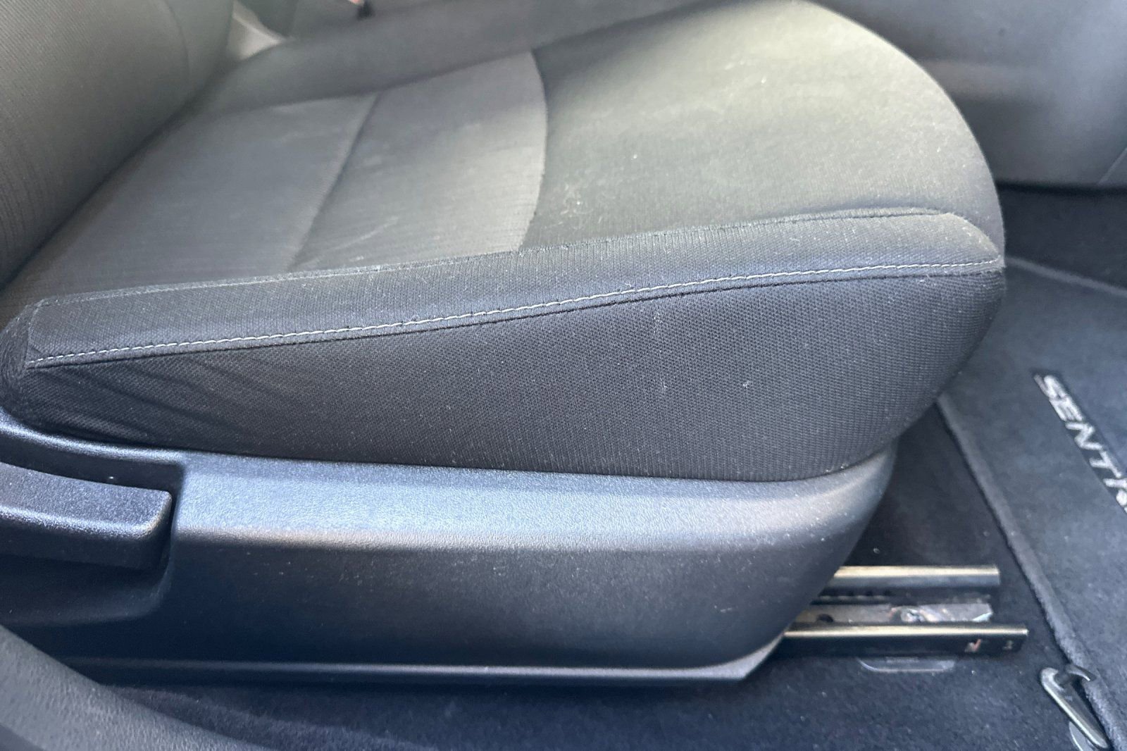Used 2023 Nissan Sentra SV FWD image 22