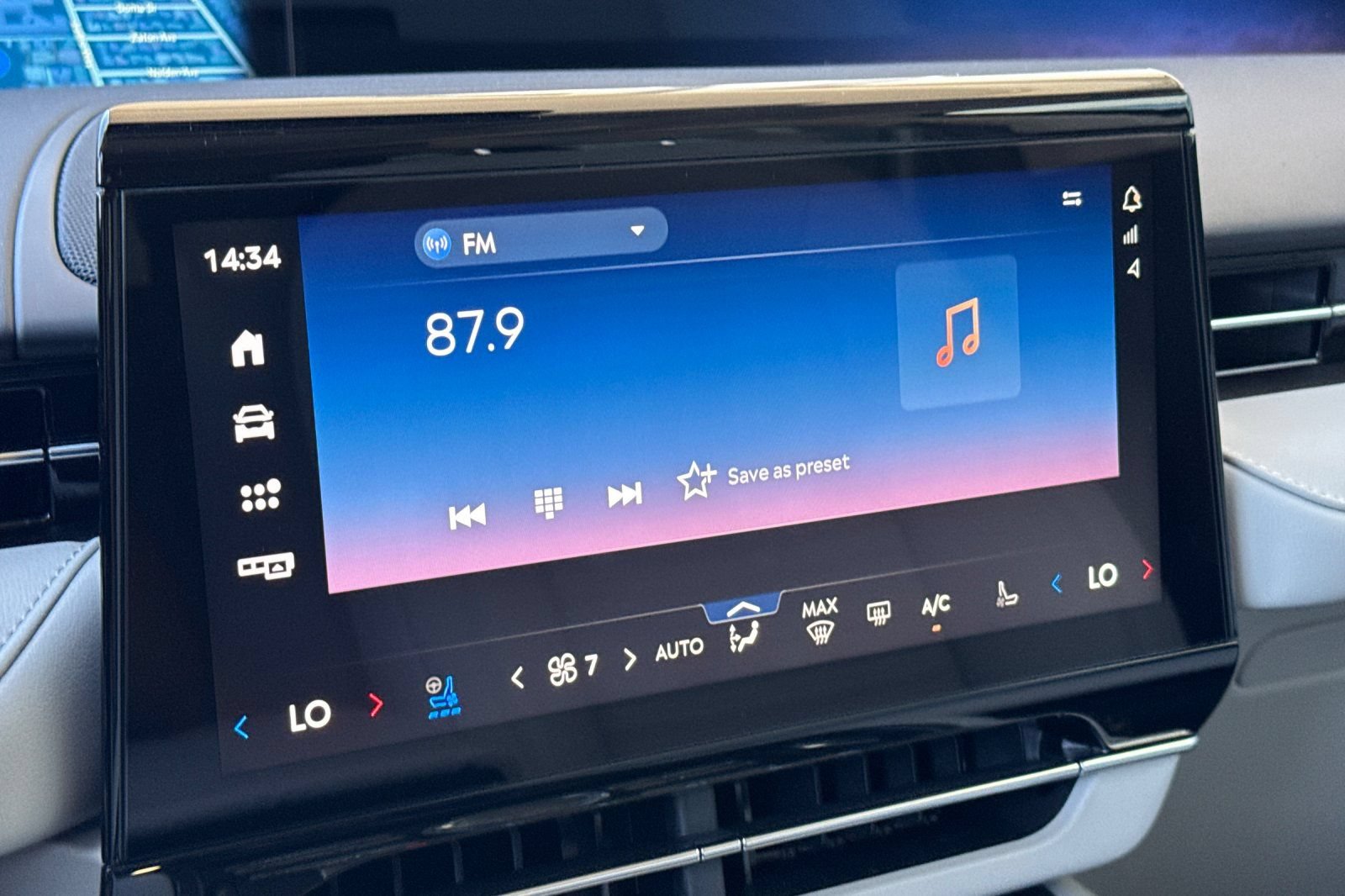 New 2026 Lincoln Nautilus Reserve AWD/4WD image 14
