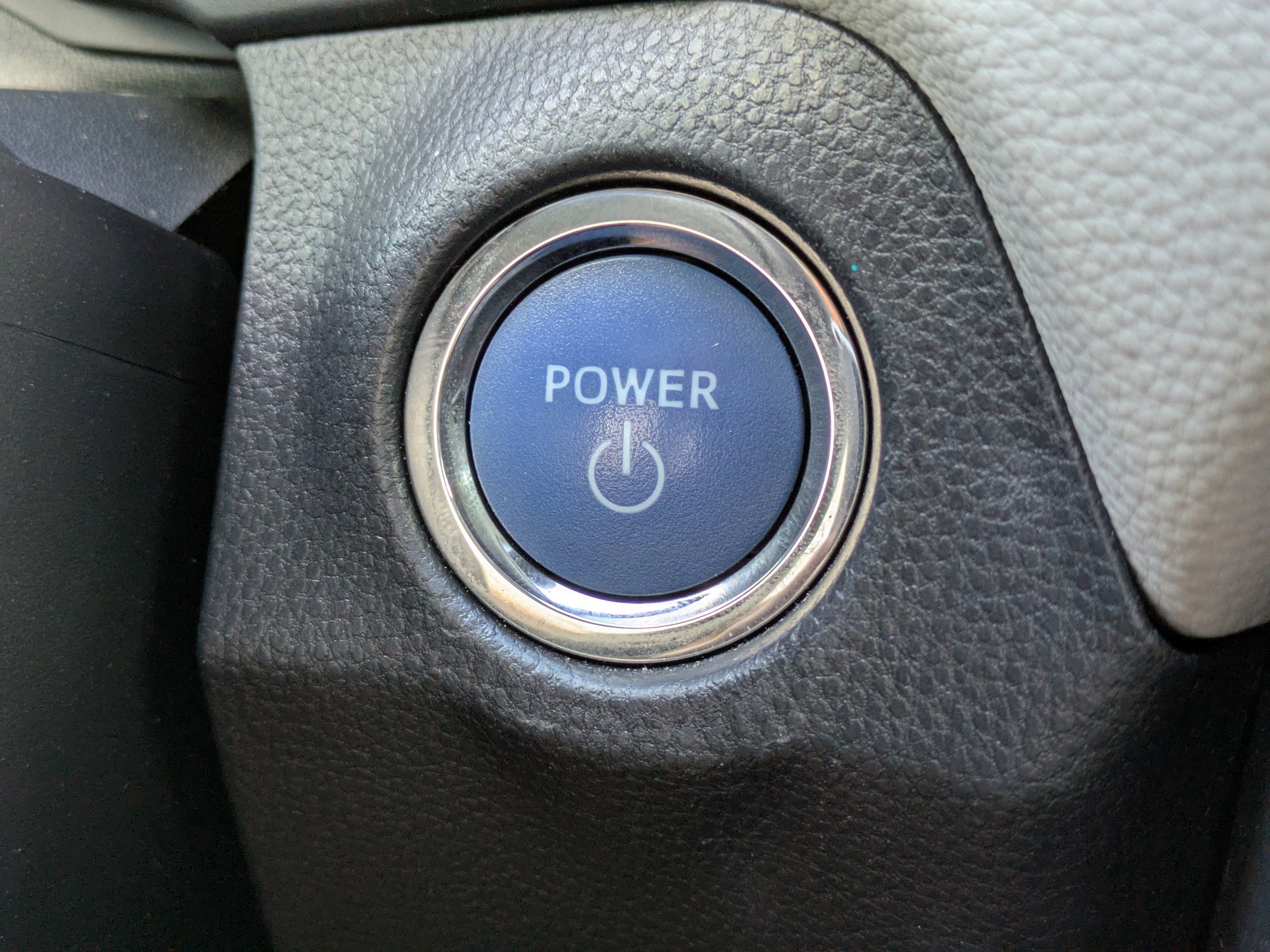 Used 2021 Toyota RAV4 XSE image 30