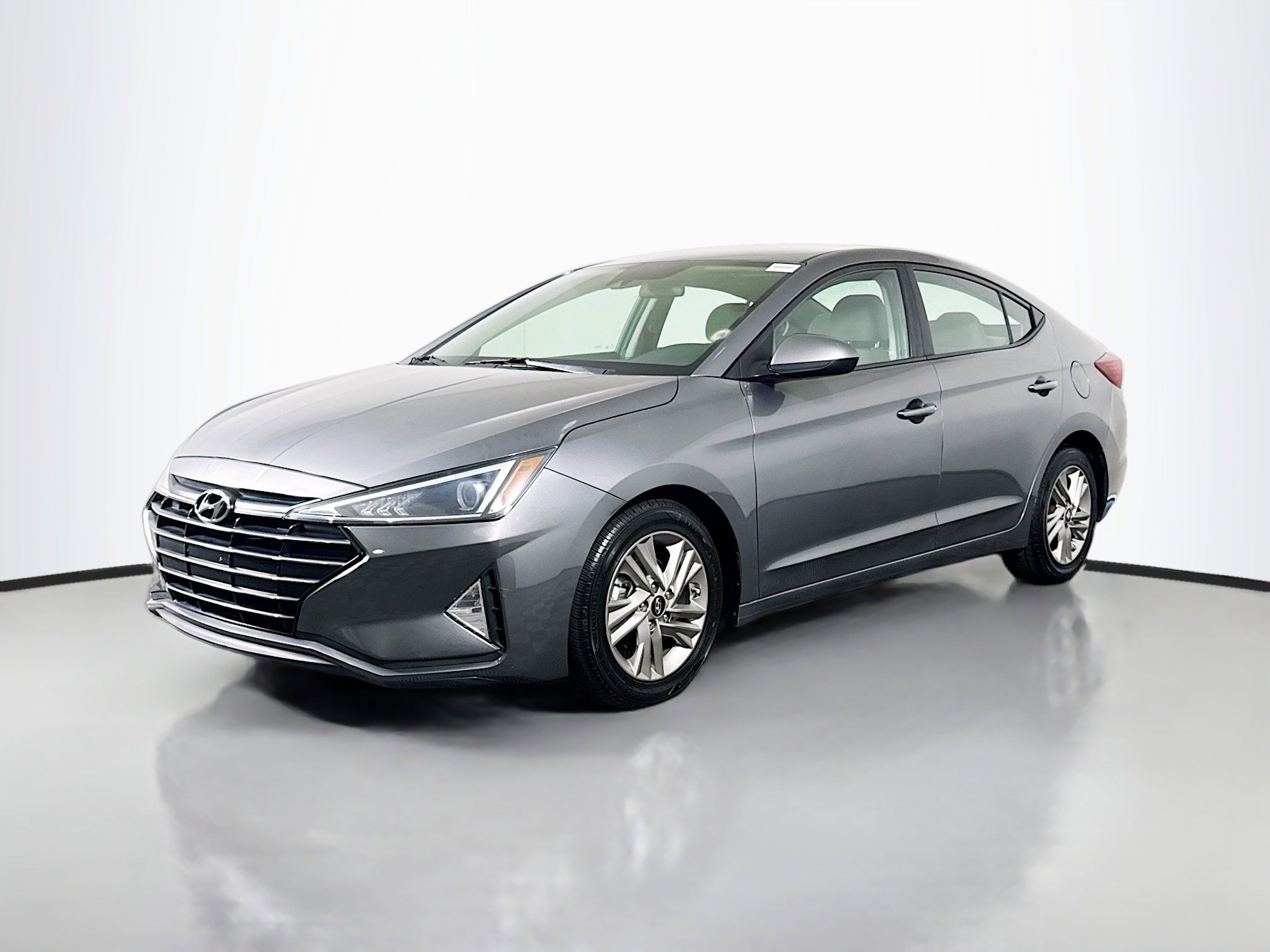 Used 2020 Hyundai Elantra SEL image 4
