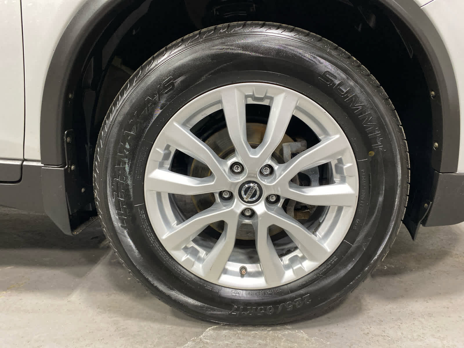 Used 2019 Nissan Rogue SV image 31