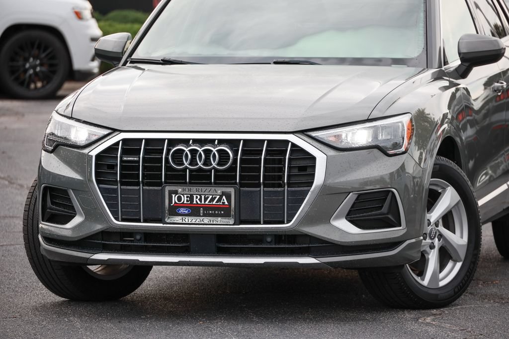 Used 2019 Audi Q3 2.0T Premium AWD/4WD image 16