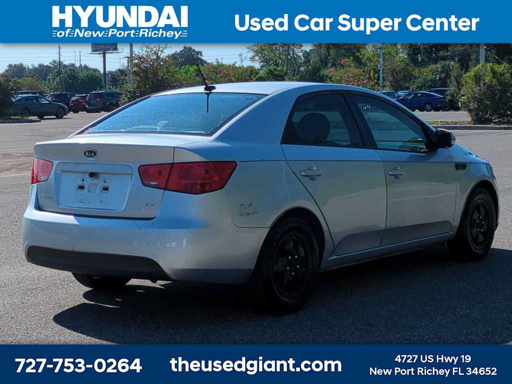 Used 2013 Kia Forte EX FWD image 5