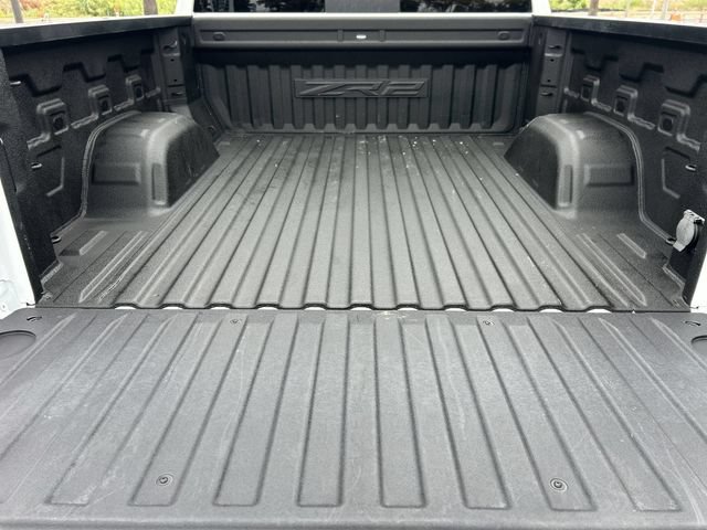 Used 2024 Chevrolet Silverado 1500 ZR2 AWD/4WD image 15