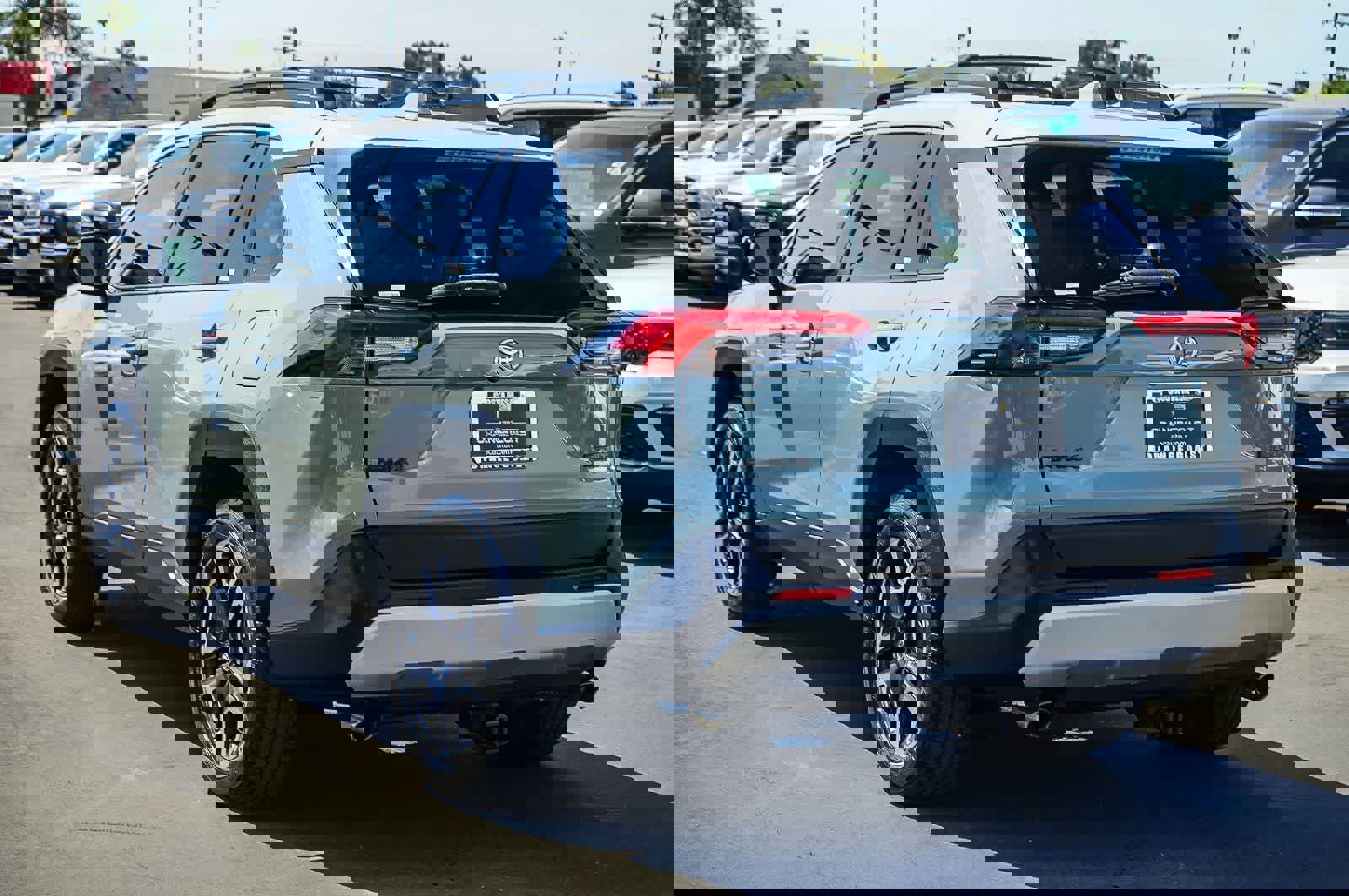 Used 2019 Toyota RAV4 Adventure w/ Advanced Technology Package image 6