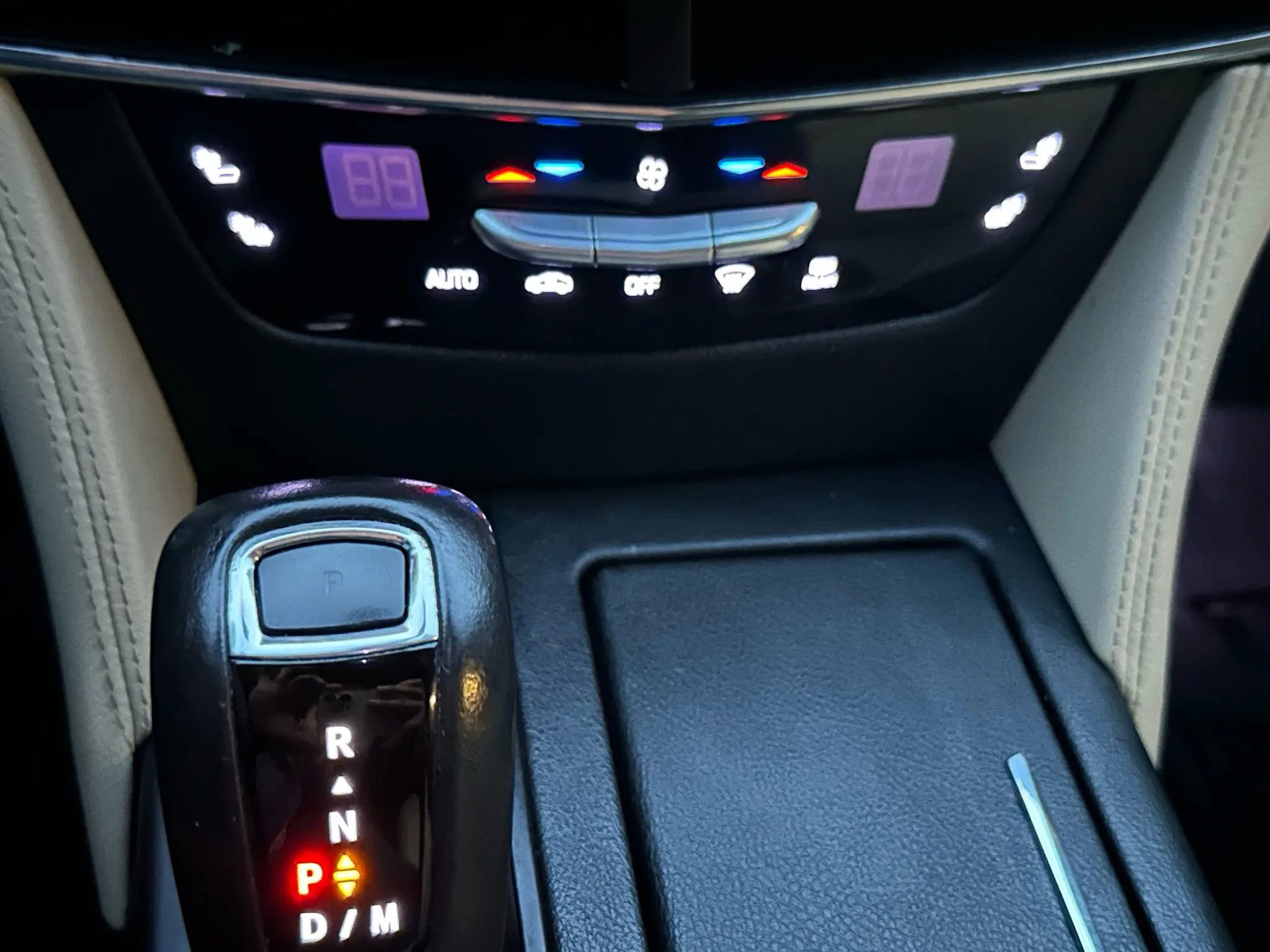 Used 2019 Cadillac CT6 Luxury w/ Driver Awareness Package image 28