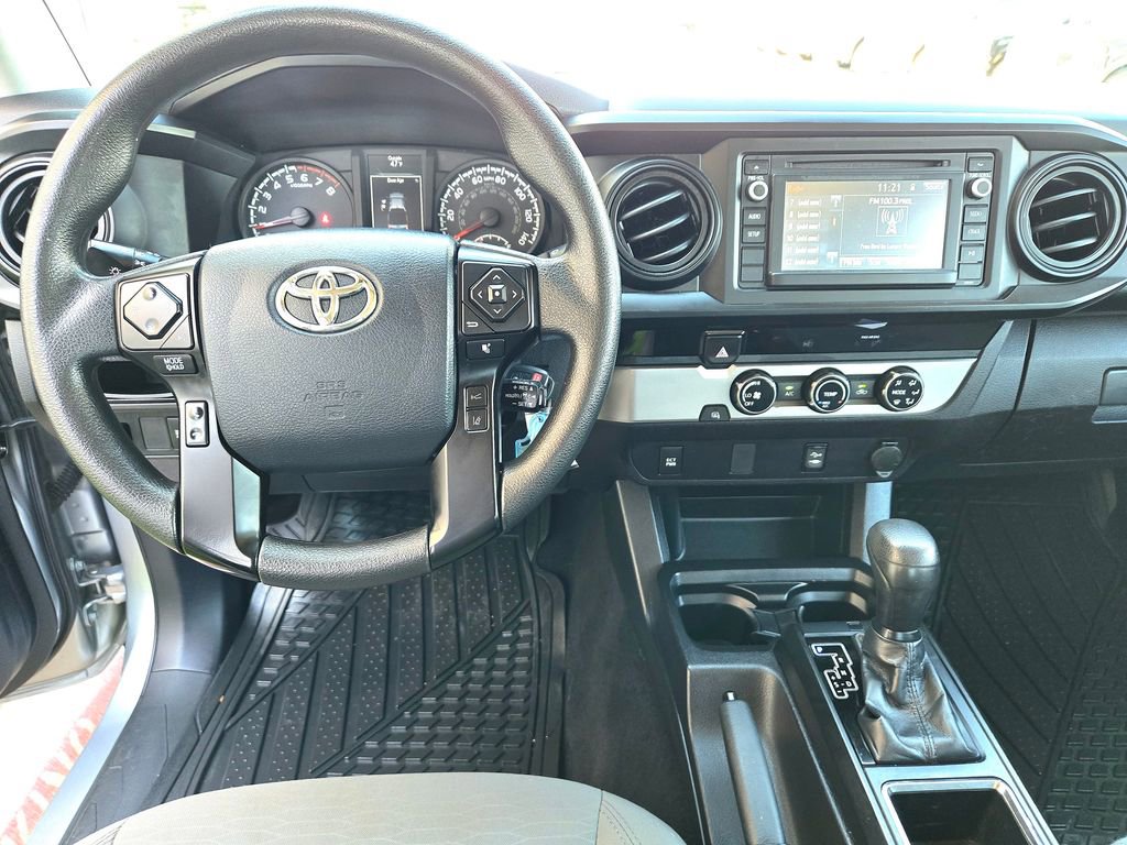Used 2018 Toyota Tacoma SR w/ SR Convenience Package image 10