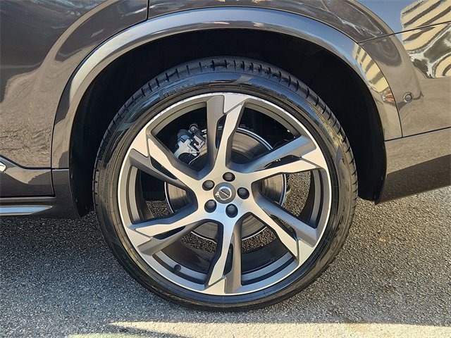 Used 2024 Volvo XC90 B6 Ultimate w/ Protection Package Premier image 33