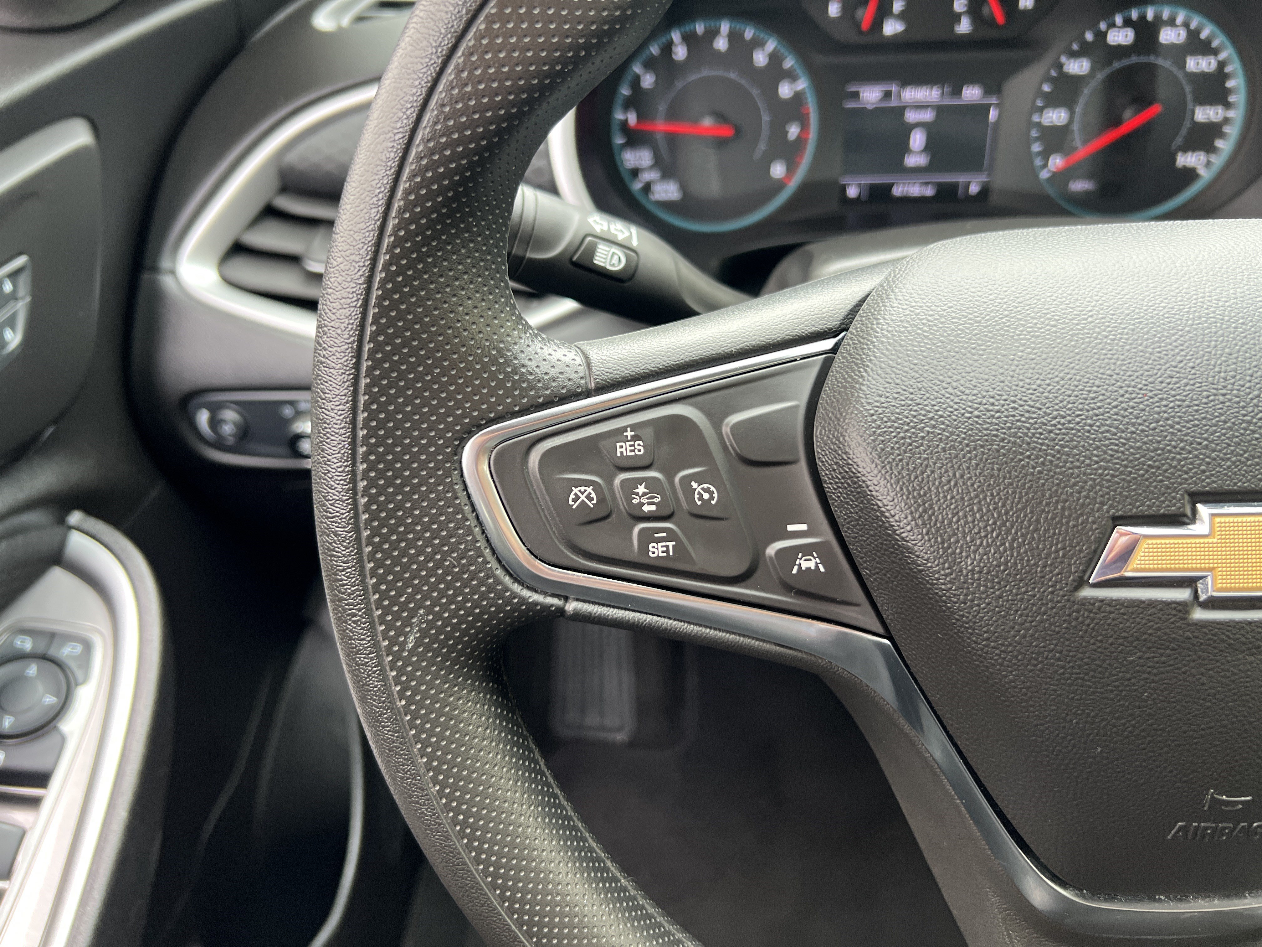 Used 2025 Chevrolet Malibu LT FWD image 26