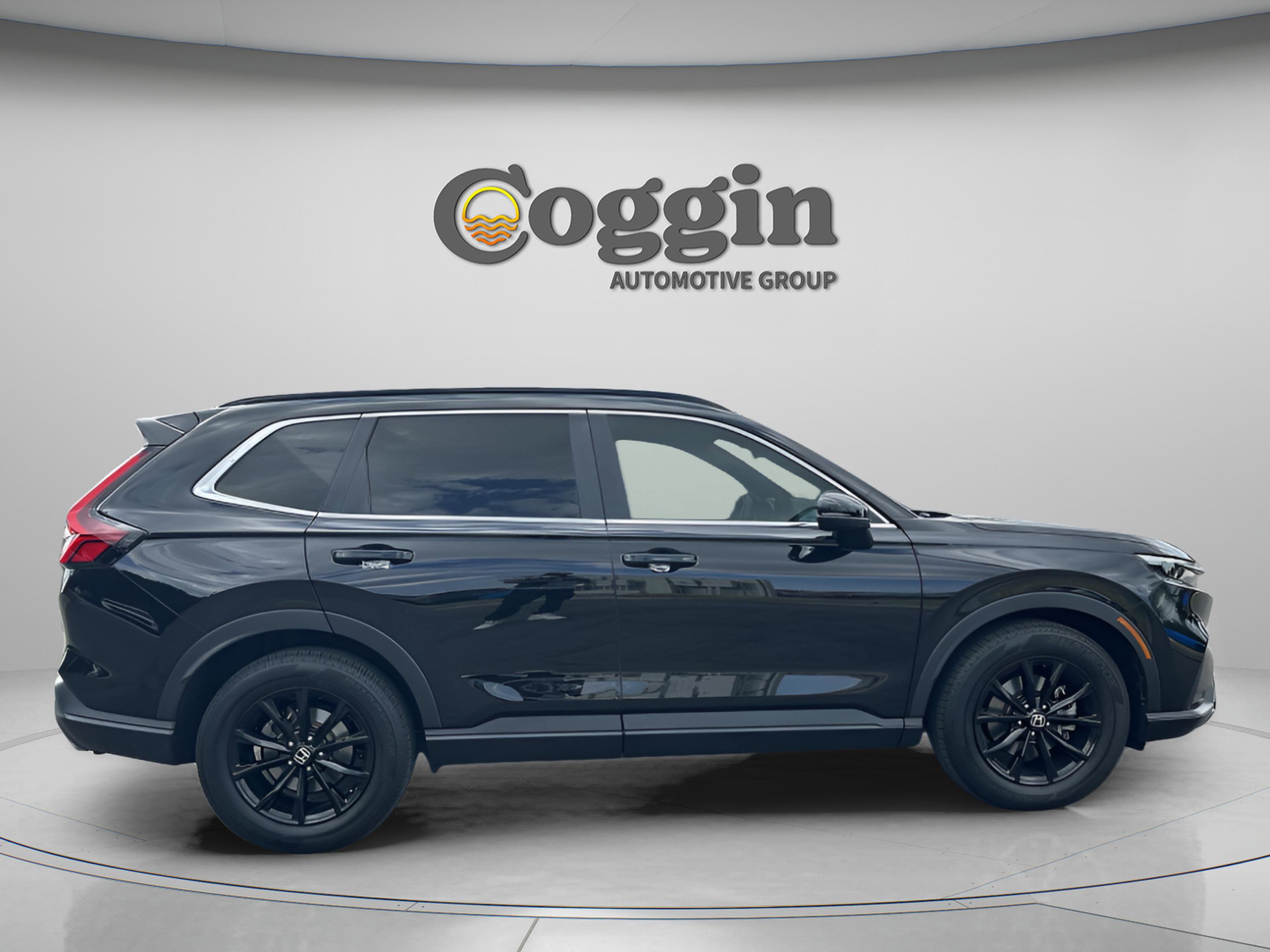 Certified 2025 Honda CR-V Sport image 7