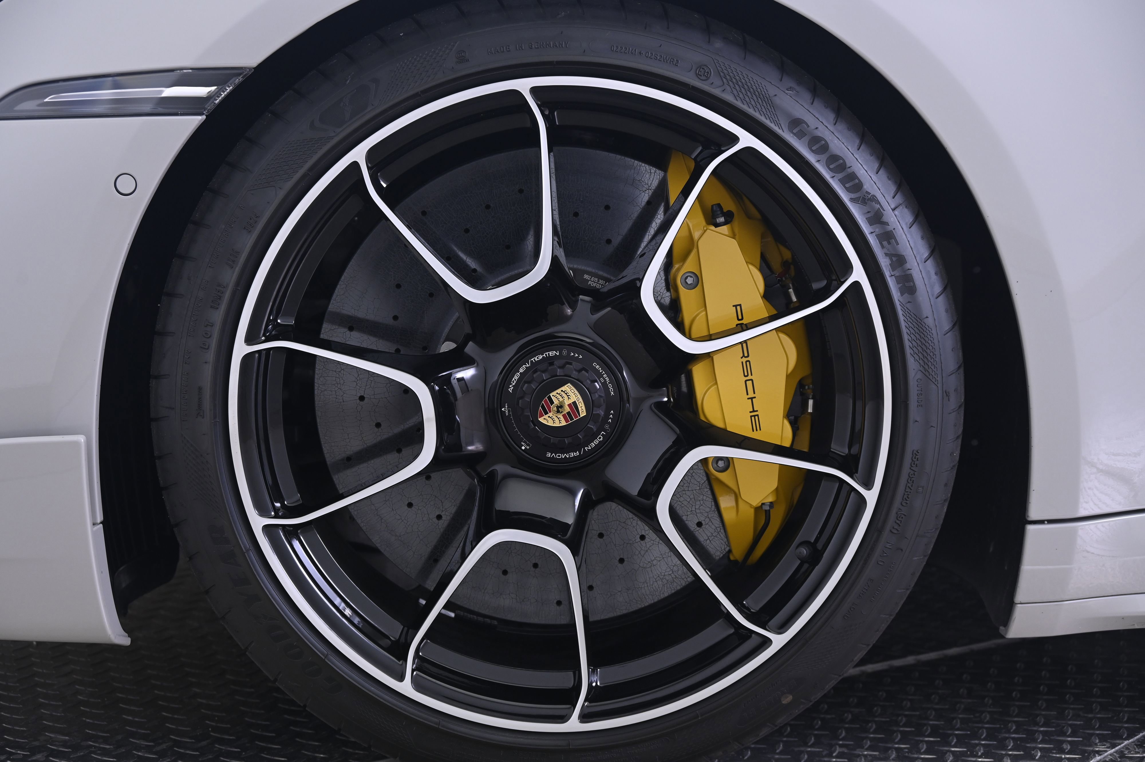 Certified 2025 Porsche 911 Turbo S image 11