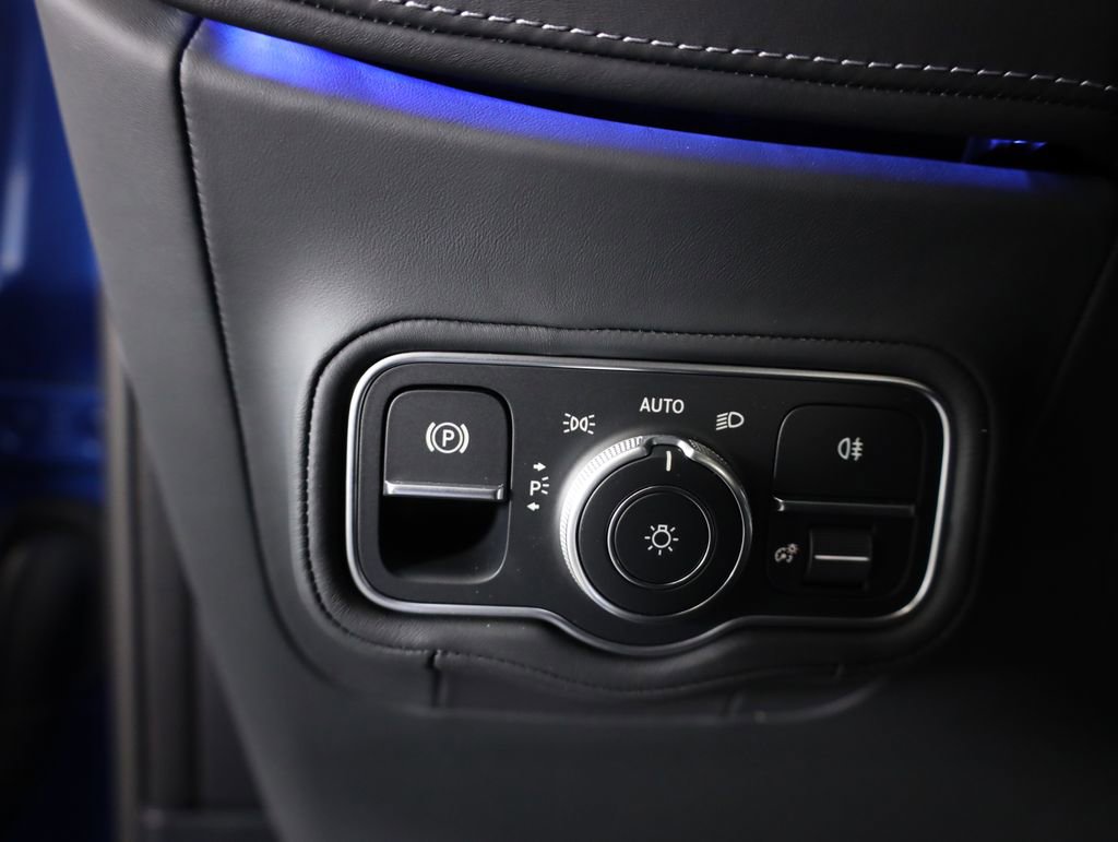 Used 2025 Mercedes-Benz G 63 AMG 4MATIC image 11