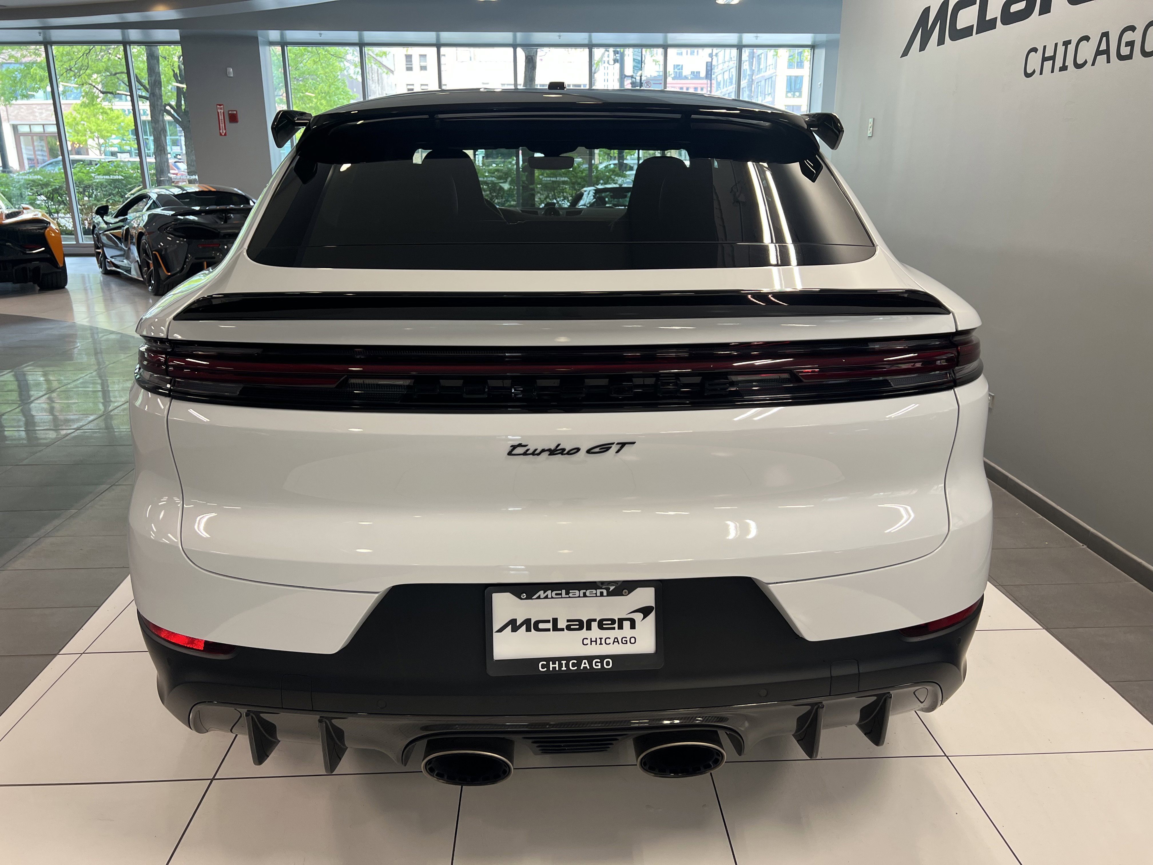 Used 2024 Porsche Cayenne Turbo GT AWD/4WD image 8