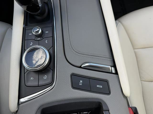 Used 2020 Cadillac XT6 Premium Luxury image 23