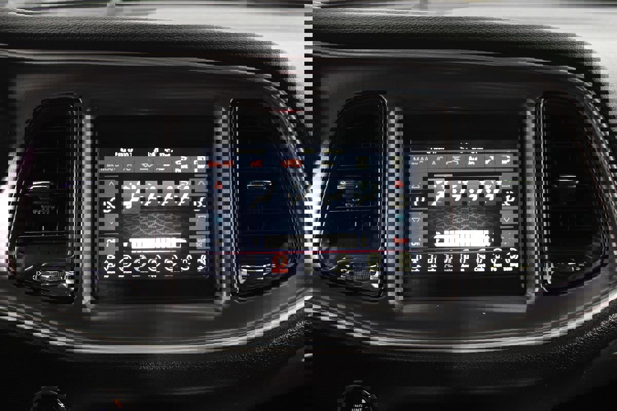 Used 2021 Dodge Challenger R/T image 13