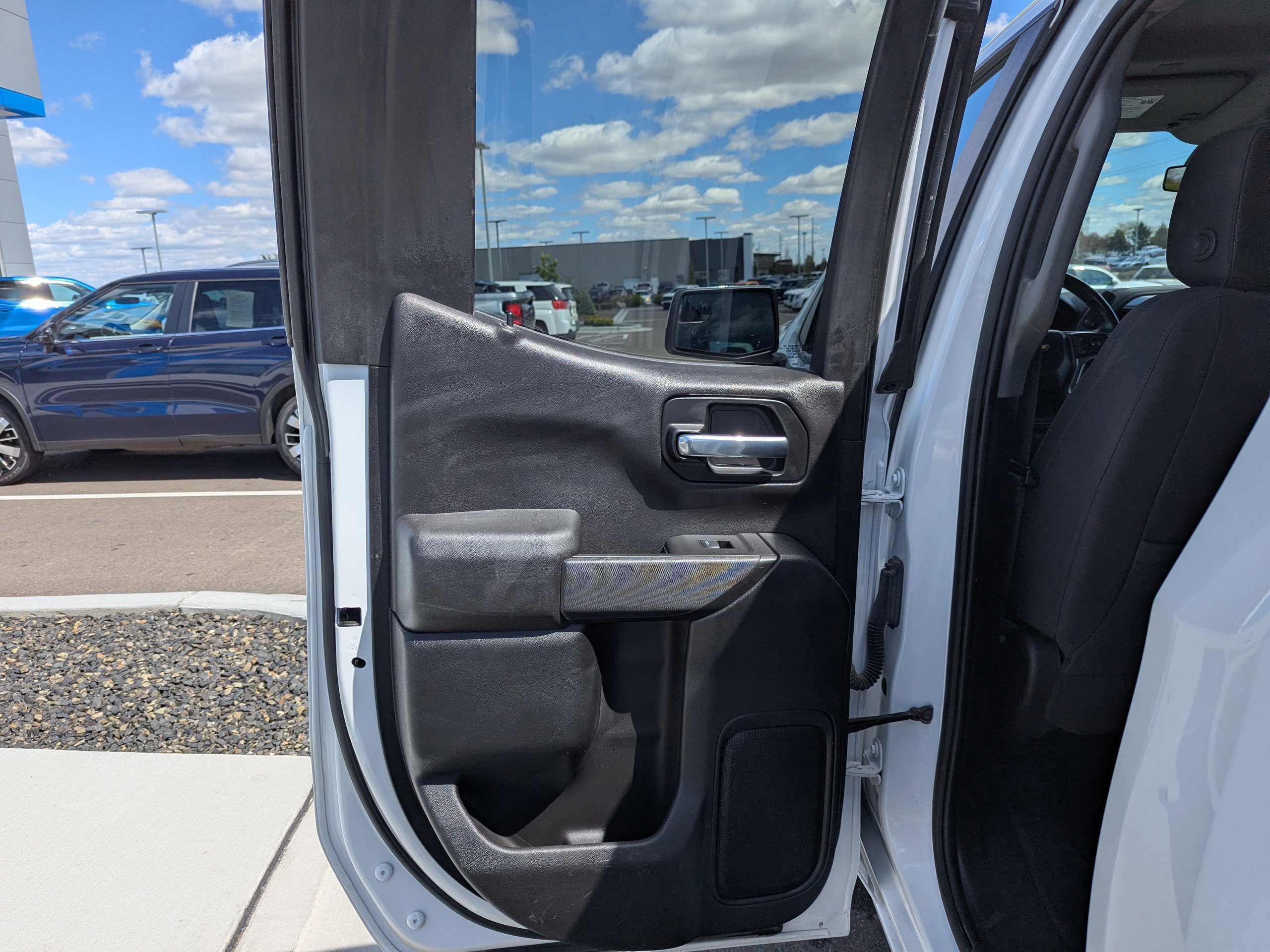 Certified 2021 Chevrolet Silverado 1500 LT w/ Bed Protection Package AWD/4WD image 29