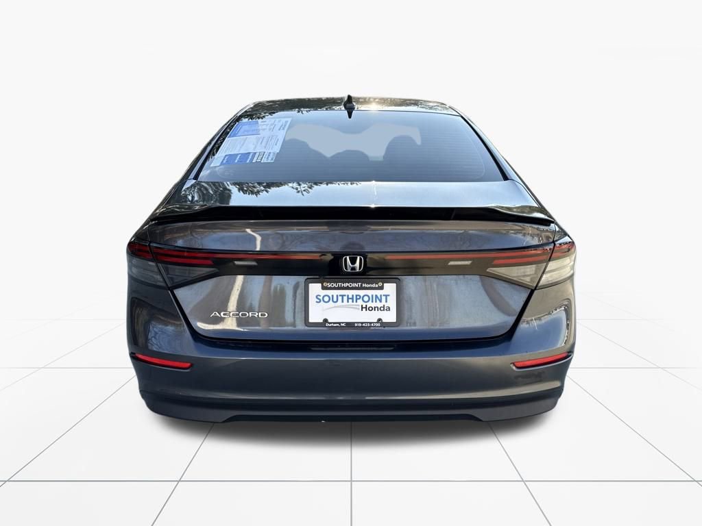 Used 2023 Honda Accord EX image 7