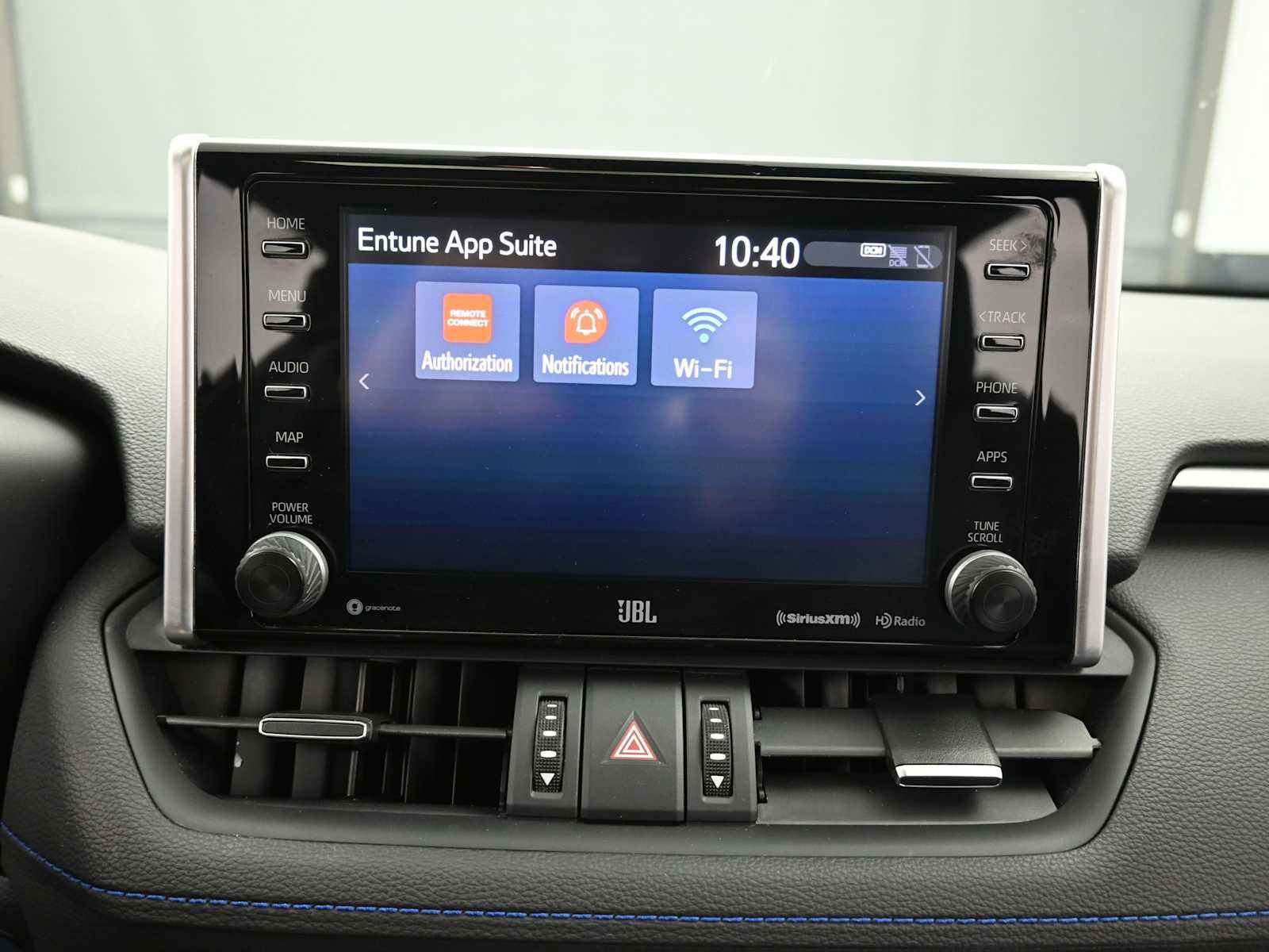 Used 2020 Toyota RAV4 XSE image 19