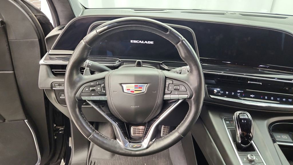Used 2023 Cadillac Escalade ESV V w/ Heavy-Duty Trailer Package image 24