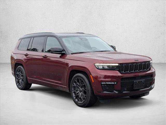 Used 2023 Jeep Grand Cherokee L Summit image 3