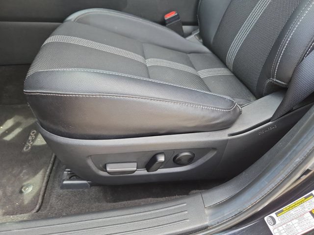 Used 2025 MAZDA CX-50 AWD 2.5 S w/ Preferred Package image 14