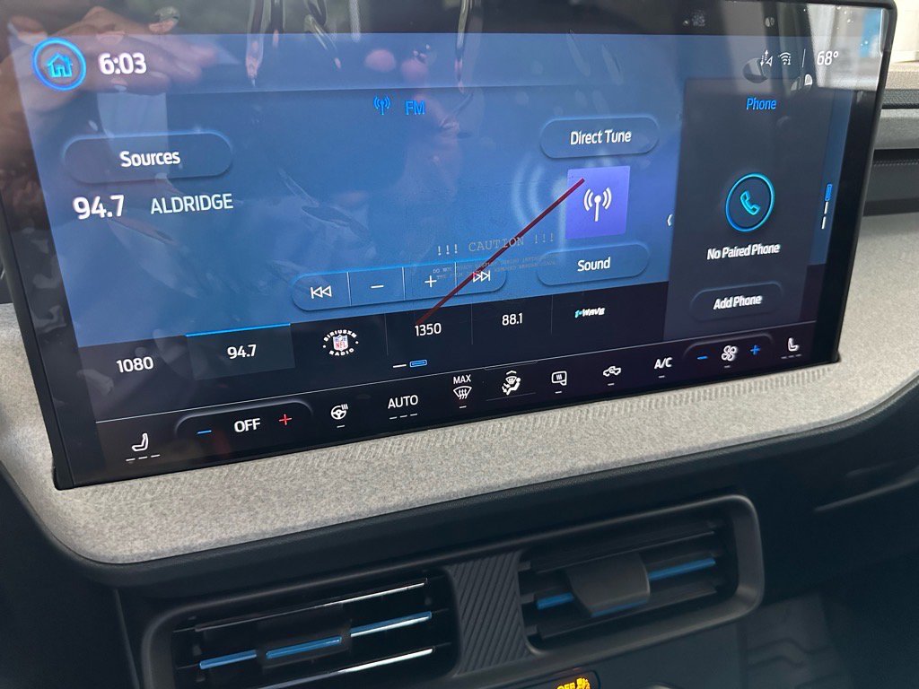 New 2025 Ford Maverick XLT w/ XLT Luxury Package image 49