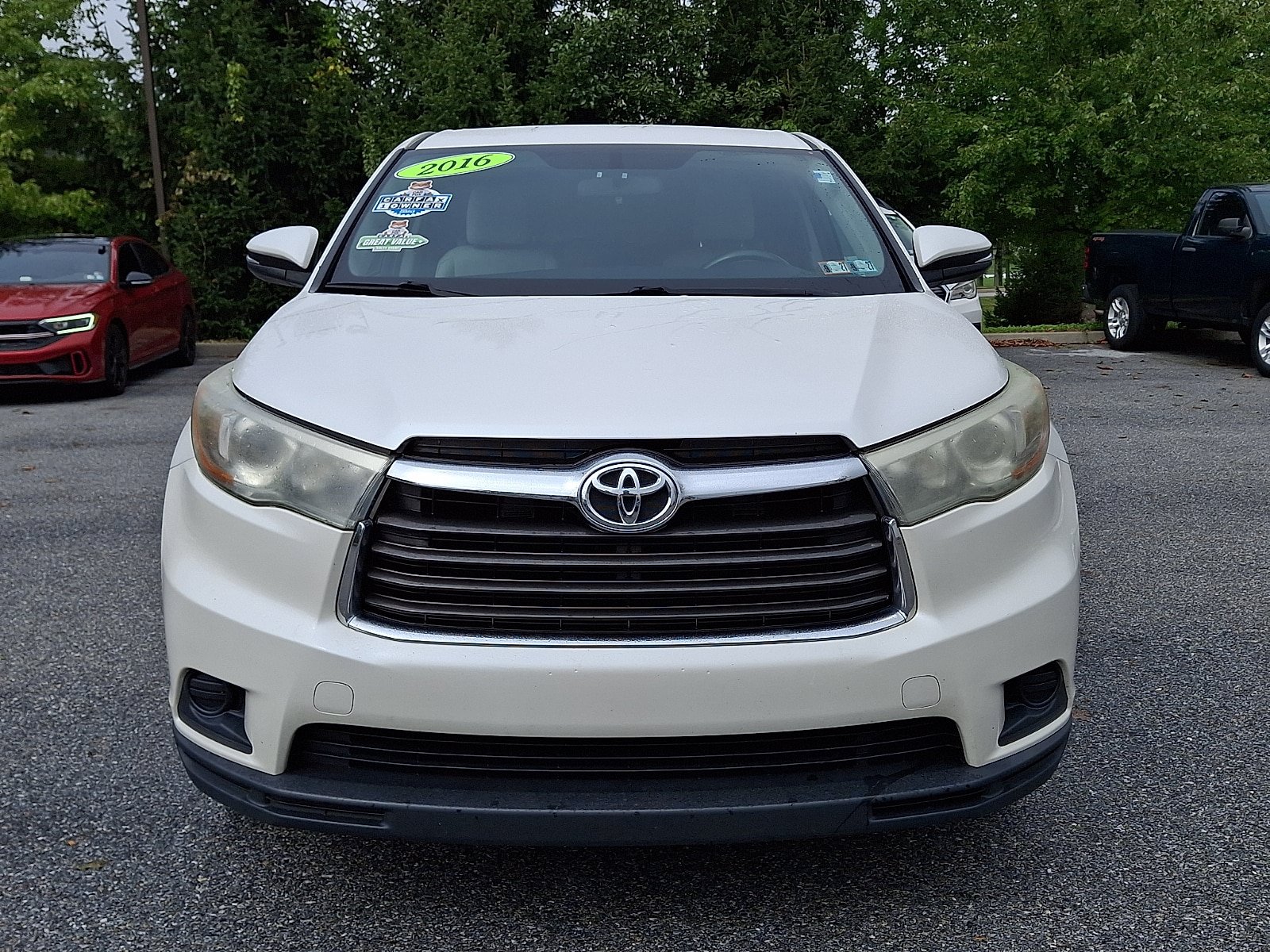 Used 2016 Toyota Highlander LE AWD/4WD image 2