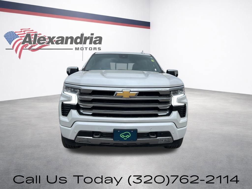 Certified 2023 Chevrolet Silverado 1500 High Country w/ Technology Package AWD/4WD image 2