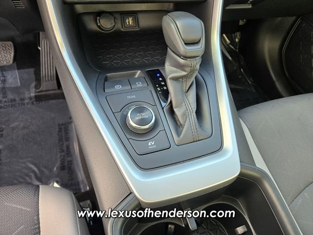 Used 2025 Toyota RAV4 XLE w/ Weather Package AWD/4WD image 30