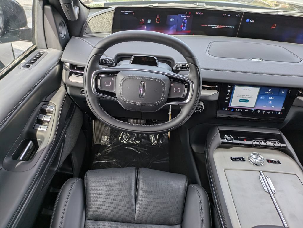 New 2027 Lincoln Navigator Reserve w/ Jet Appearance Package AWD/4WD image 17