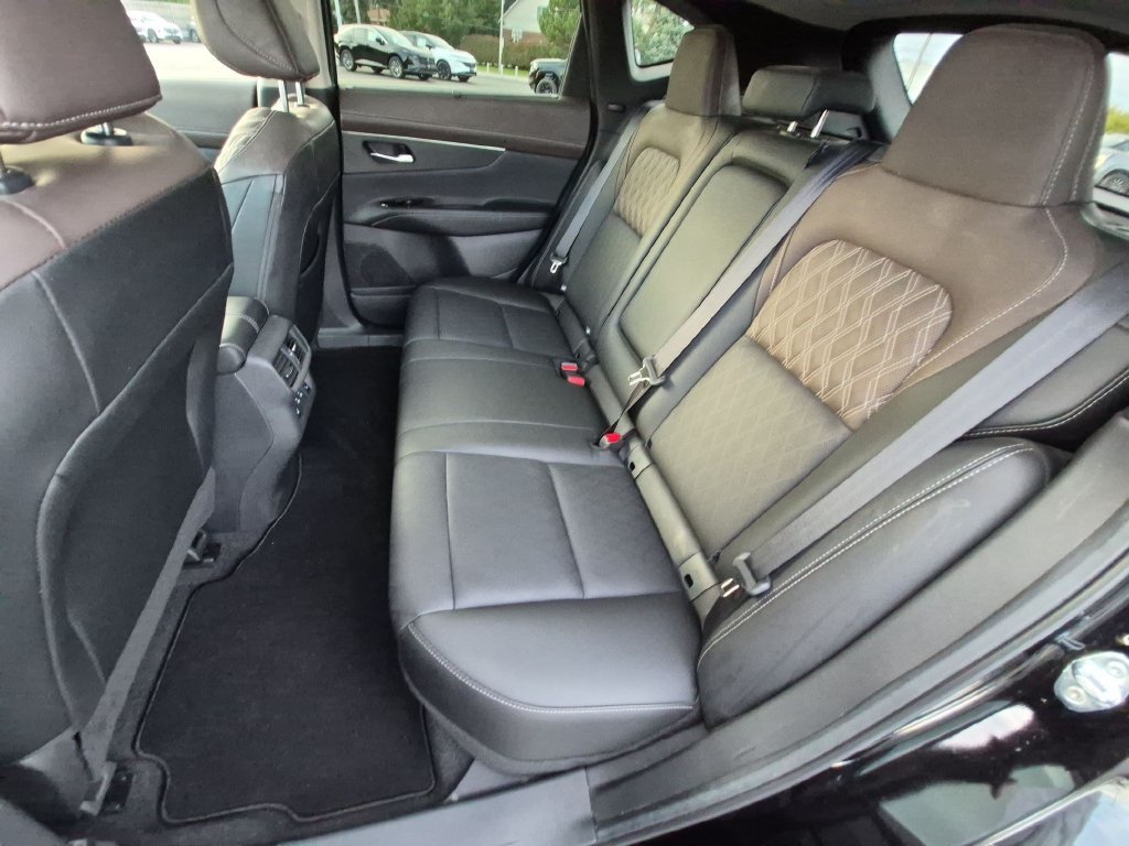 Used 2025 Nissan Murano Platinum w/ Cargo Package AWD/4WD image 24