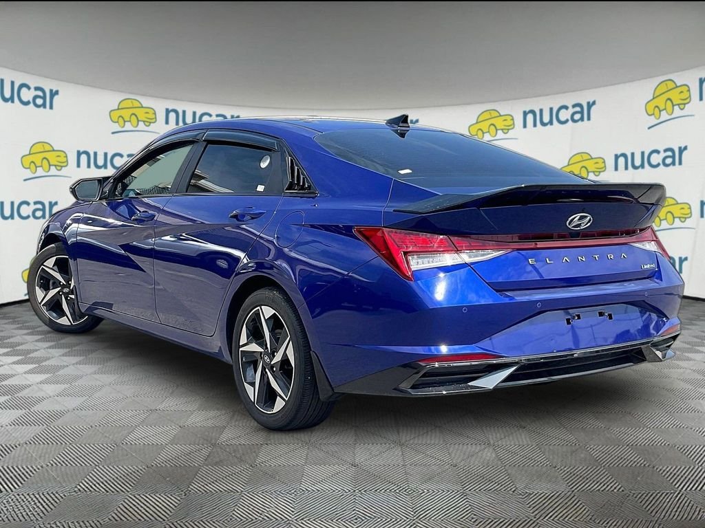 Certified 2023 Hyundai Elantra Limited FWD image 4