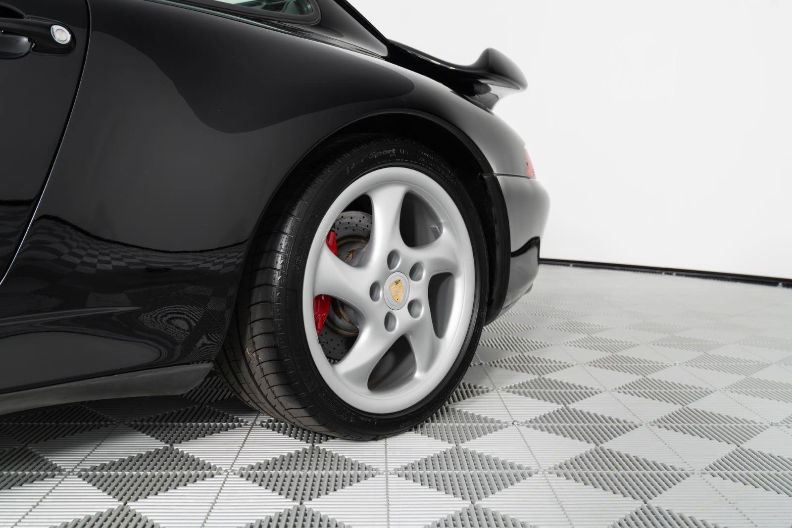 Used 1996 Porsche 911 Turbo RWD image 19