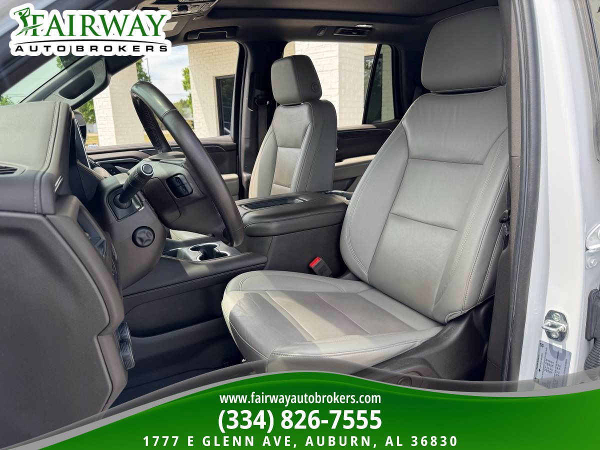 Used 2022 Chevrolet Tahoe LT w/ Luxury Package RWD image 9