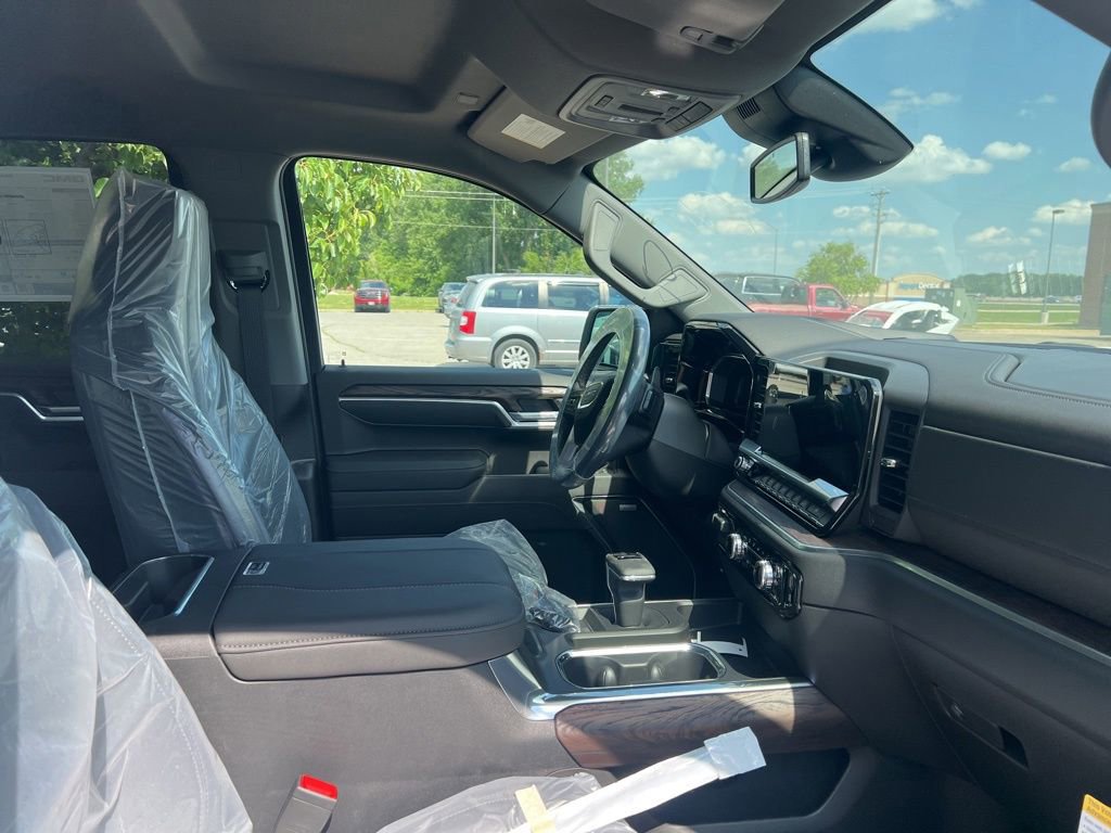 New 2026 GMC Sierra 1500 SLT AWD/4WD image 11