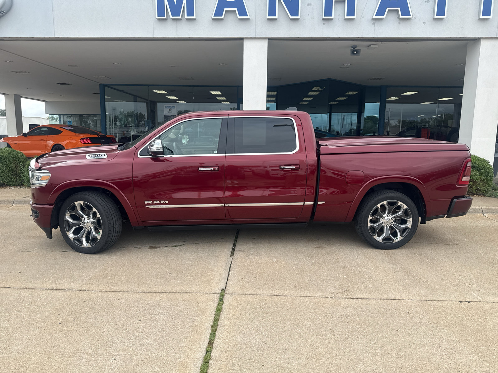 Used 2021 RAM 1500 Limited AWD/4WD image 15